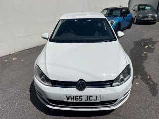 /photos/11305/164e4bf6-22b5-489a-bd31-3581204c1021_i320x240.jpg